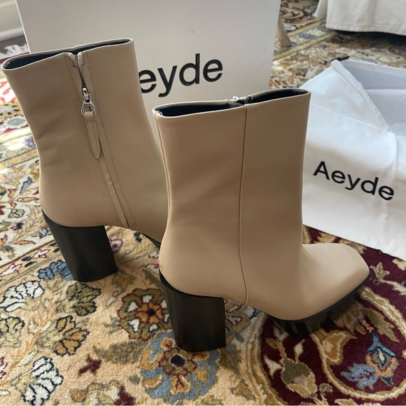 Aeyde Berlin Square Toe Heeled Boots - Picture 10 of 13